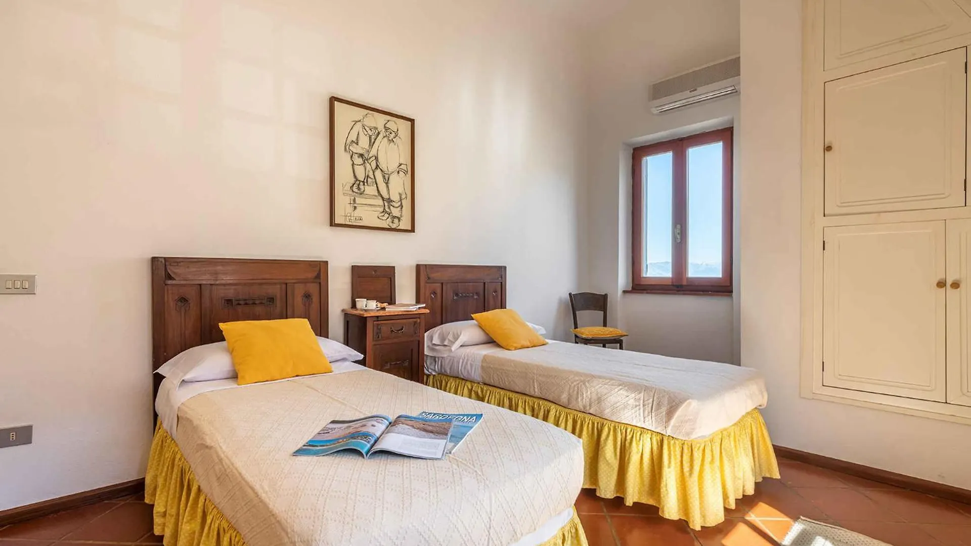 Holiday Home In Cala Gonone Nuoro Provinz 43625