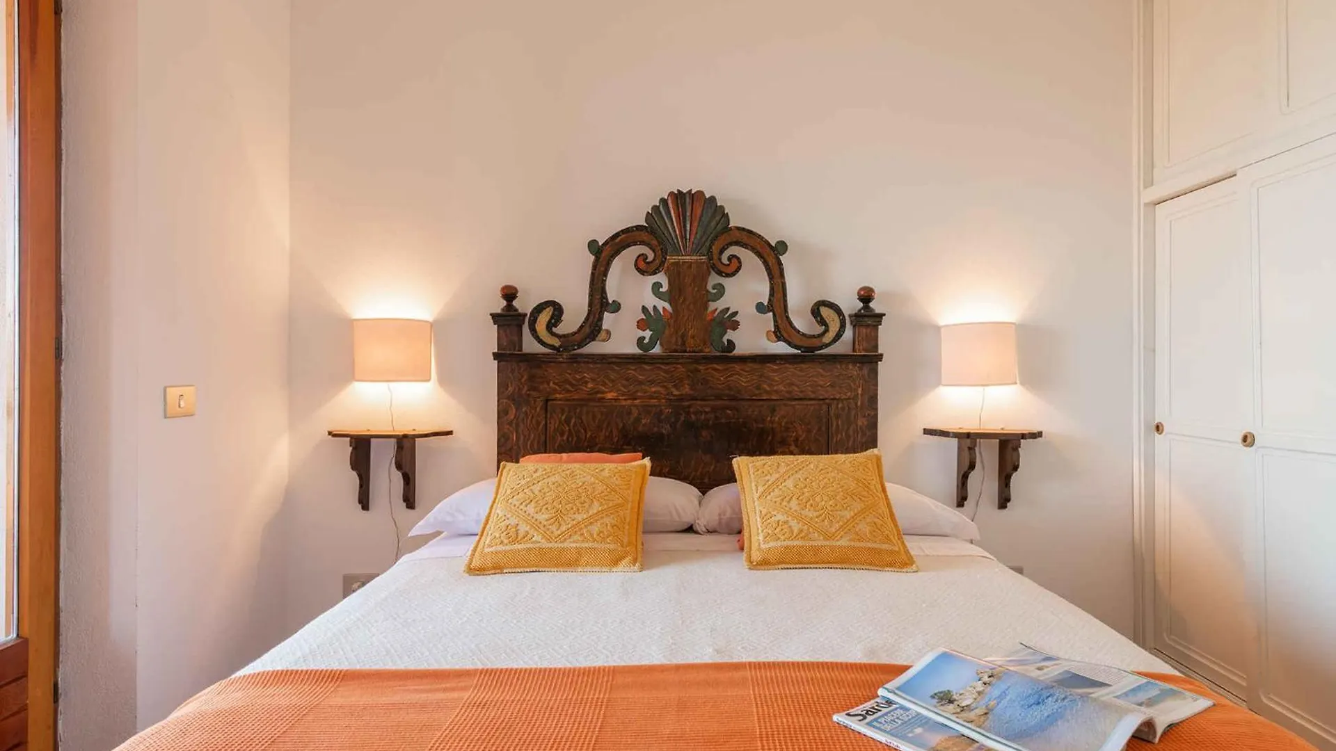 Holiday Home In Cala Gonone Nuoro Provinz 43625