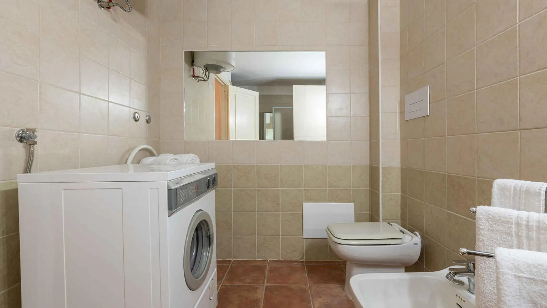 Holiday Home In Cala Gonone Nuoro Provinz 43625