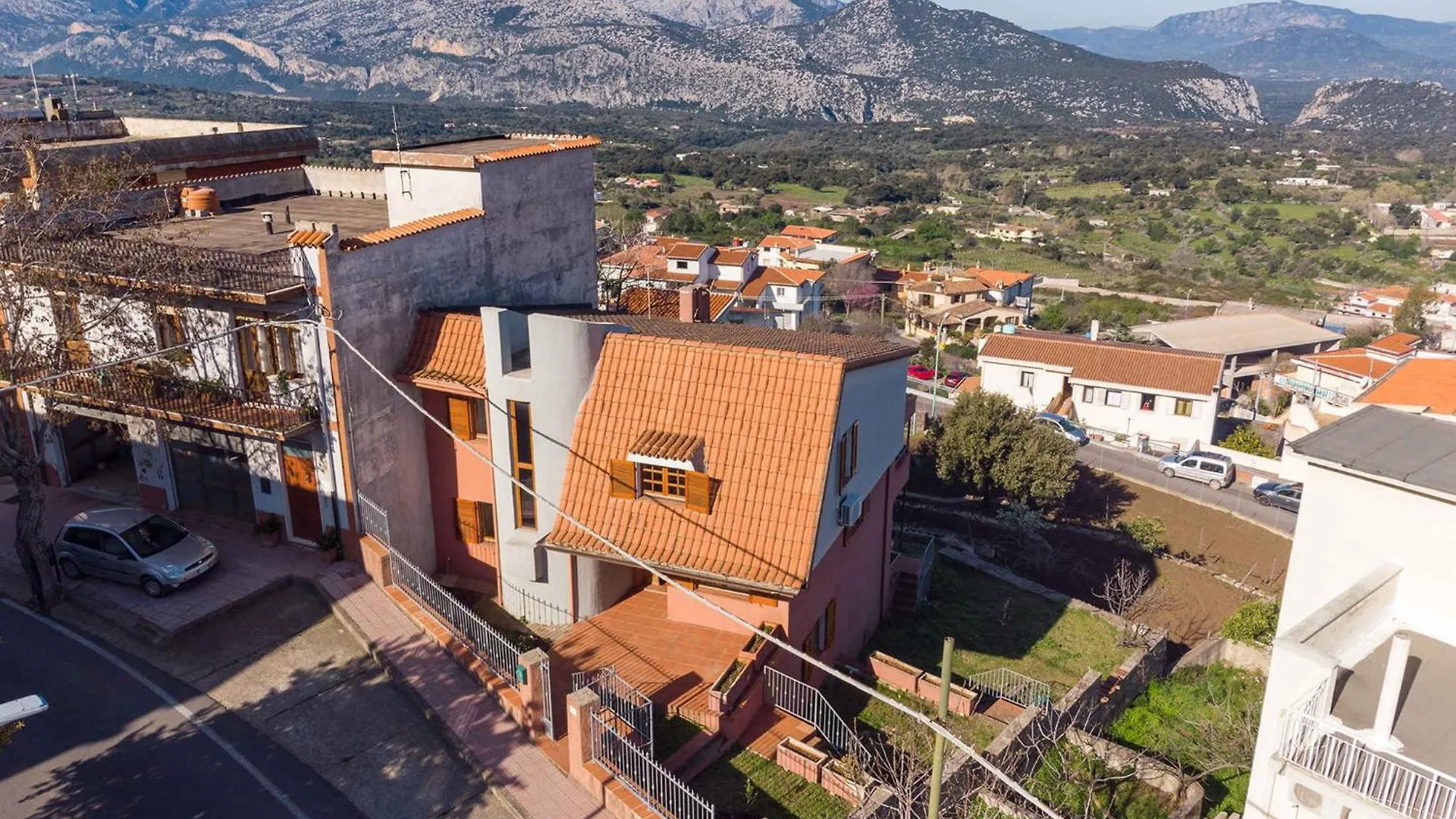 Holiday Home In Cala Gonone Nuoro Provinz 43625